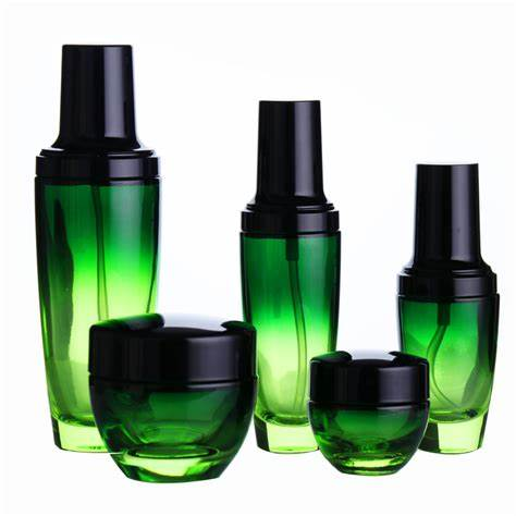 Why glass bottles are the best choice for cosmetic packaging